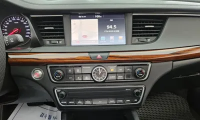Kia K7 2016, 171311 км, за 5724.7 USD - фото 14