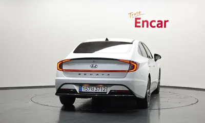 Hyundai Sonata 2021, 100166 км, за 10901.88 USD
