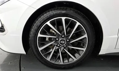 Hyundai Sonata 2021, 100166 км, за 10901.88 USD