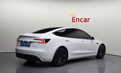 Tesla Model 3 2024, 26516 км, за 32201.43 USD