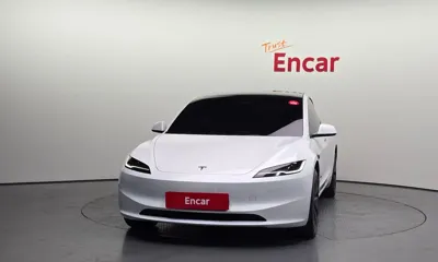 Tesla Model 3 2024, 26516 км, за 32201.43 USD
