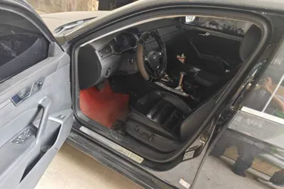 Volkswagen Passat 2017, 135900 км, за 9838 USD - фото 19