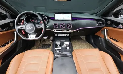Kia Stinger 2023, 62865 км, за 25731.92 USD - фото 7