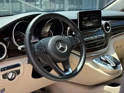 Mercedes-Benz V-Class 2020, 133000 км, за 27584.59 USD - фото 6