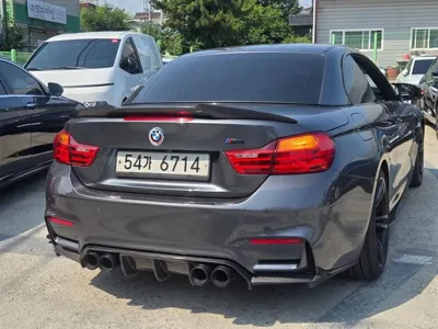 BMW M4 2016, 124543 км, за 24281.21 USD