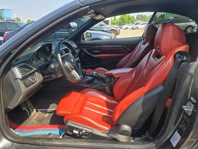 BMW M4 2016, 124543 км, за 24281.21 USD