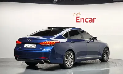 Hyundai Genesis 2016, 155449 км, за 8208.47 USD