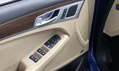 Hyundai Genesis 2016, 155449 км, за 8208.47 USD - фото 16