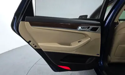 Hyundai Genesis 2016, 155449 км, за 8208.47 USD - фото 25