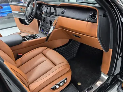 Rolls-Royce Cullinan 2022, 25000 км, за 713734.2 USD - фото 19