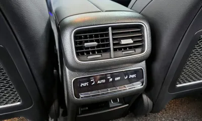 Mercedes-Benz GLE-Class 2021, 47304 км, за 46884.14 USD - фото 32