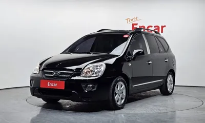 Kia Carens · 2009 год
