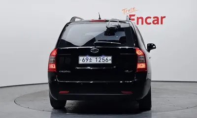 Kia Carens 2009, 72356 км, за 2842.41 USD