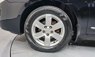 Kia Carens 2009, 72356 км, за 2842.41 USD