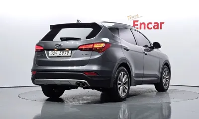 Hyundai Santafe 2015, 96230 км, за 7488.44 USD