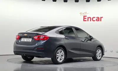 ChevroletGMDaewoo Cruze 2017, 131630 км, за 3250.34 USD