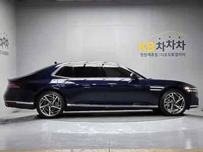 Genesis G90 2023, 29818 км, за 54900.62 USD - фото 7
