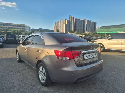 Kia Porte 2010, 159949 км, за 1444.14 USD