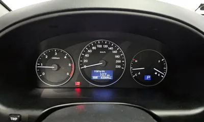 Hyundai Starex 2018, 62369 км, за 9183.41 USD - фото 8