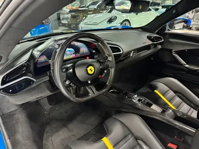 Ferrari 296 2022, 1700 км, за 242877.78 USD