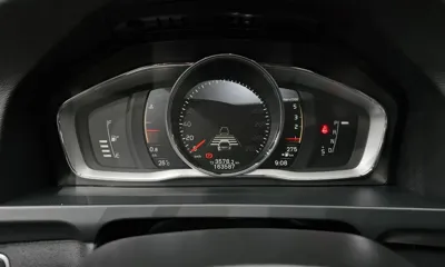 Volvo V60 2018, 163587 км, за 6236.05 USD - фото 8