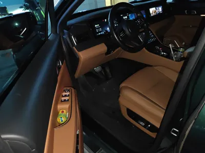 Li Auto ONE 2021, 64400 км, за 23963 USD - фото 19