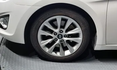 Hyundai i40 2014, 119050 км, за 5135.54 USD