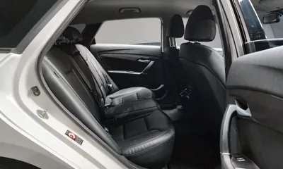 Hyundai i40 2014, 119050 км, за 5135.54 USD - фото 11