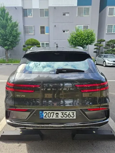 Genesis GV70 2025, 7562 км, за 34134.17 USD