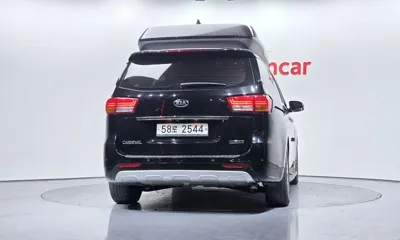 Kia Canival 2016, 201571 км, за 8391.15 USD