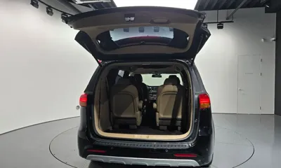 Kia Canival 2016, 201571 км, за 8391.15 USD - фото 20