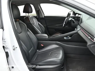Hyundai Avante 2021, 120825 км, за 8402.26 USD - фото 10