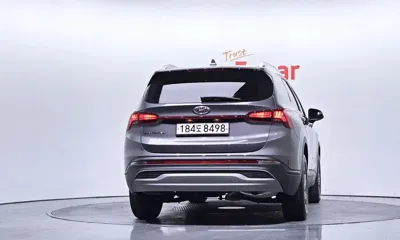 Hyundai Santafe 2022, 18626 км, за 18136.9 USD