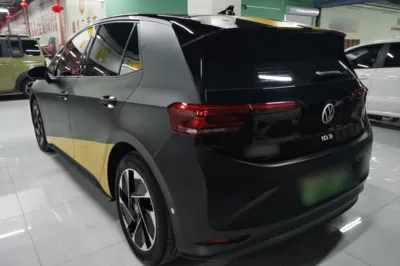 Volkswagen ID.3 2025, 12500 км, за 16879 USD