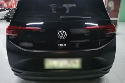 Volkswagen ID.3 2025, 12500 км, за 16879 USD