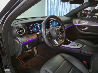 Mercedes-Benz E-Class 2021, 58907 км, за 28410.96 USD - фото 14