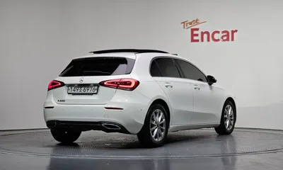Mercedes-Benz A-Class 2019, 31302 км, за 14260.59 USD