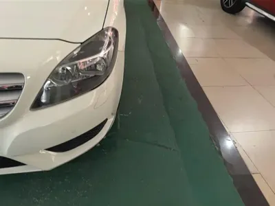 Mercedes-Benz B-Class 2013, 82000 км, за 4672.56 USD