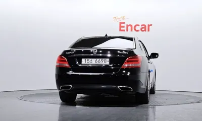 Hyundai Equus 2015, 191757 км, за 6475.06 USD