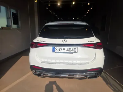 Mercedes-Benz GLC-Class 2025, 4700 км, за 26404.89 USD
