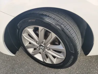 Hyundai Avante 2014, 239840 км, за 2734.91 USD