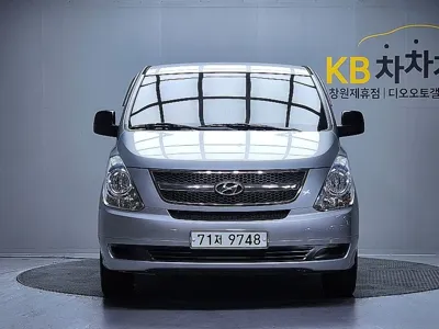 Hyundai Starex · 2015 год