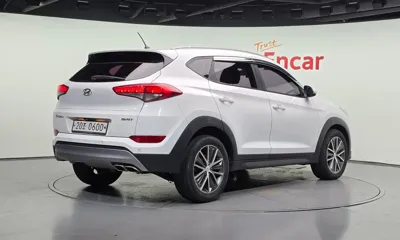 Hyundai Tucson 2017, 160035 км, за 6055.87 USD