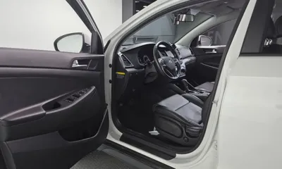 Hyundai Tucson 2017, 160035 км, за 6055.87 USD - фото 10