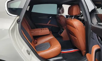 Maserati Quattroporte 2018, 81333 км, за 24878.56 USD - фото 11