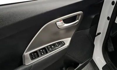 Kia Niro 2024, 113365 км, за 12371.34 USD - фото 17