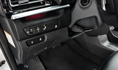 Kia Niro 2024, 113365 км, за 12371.34 USD - фото 19