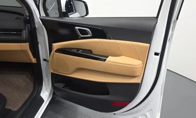 Kia Canival 2023, 75645 км, за 19478.84 USD - фото 24