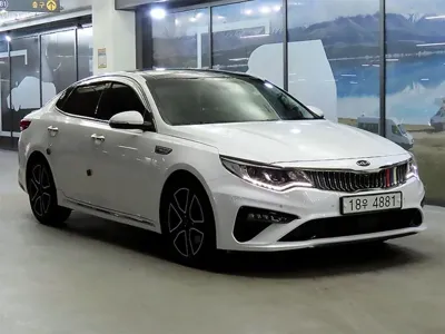 Kia K5 · 2019 год
