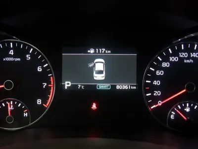 Kia K5 2019, 80000 км, за 10699.75 USD - фото 9